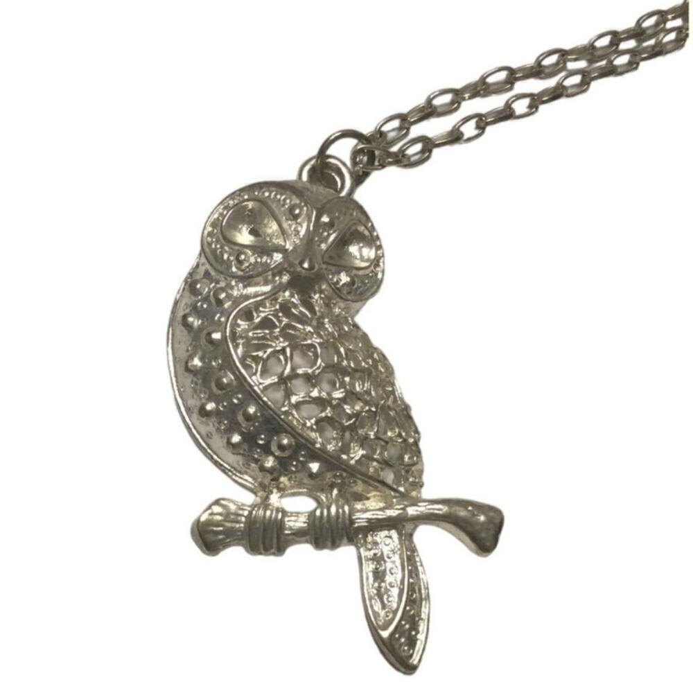 Vintage Owl necklace medallion silver metal Harry Potter Witchy Halloween 14"